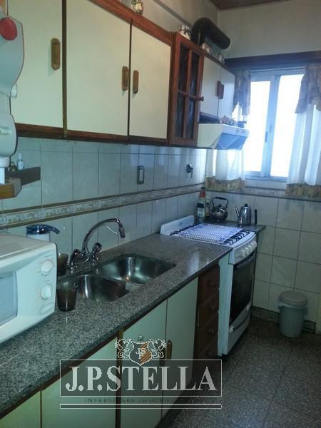 Casa 4 Amb - Lote 198 m² c/Cochera - S.Justo (Ctro)