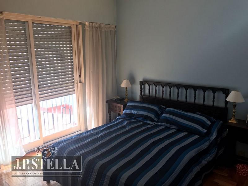 Foto de Casa 5 Amb. C/Garage - Quincho y Pileta - Ramos Mejia, imagen 4