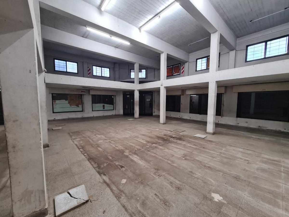 Local Comercial 233 m² Dpto 4 Amb. a Terminar - Ideal Inversor - Ituzaingó 2