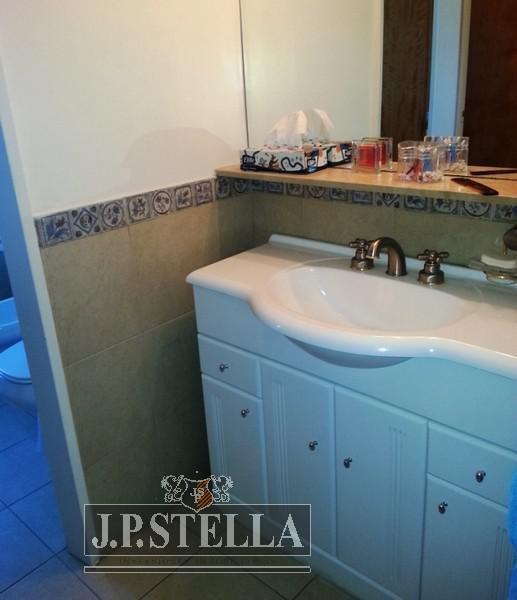 Foto de Casa 5 Amb 350 m² Cub. en 2 Plantas / Lote 1500 m²- Las Cañuelas Club, imagen 3