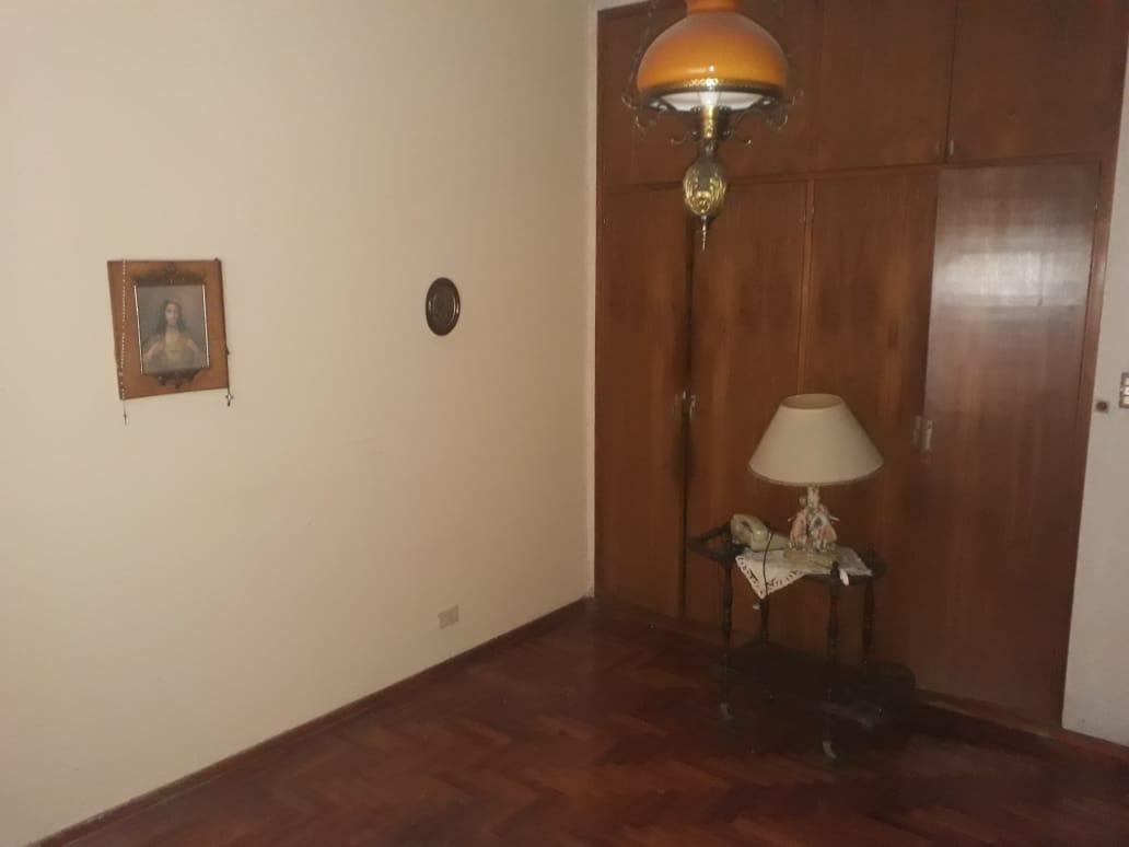 Casa 3 Amb c/ Garage - Lote 10x33 - 152 m² Cubiertos - S.Justo (Ctro)
