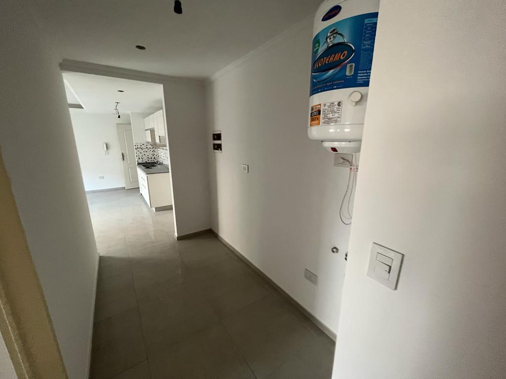 Dpto 3 Amb a Estrenar c/ Cochera - Frente 52 m² - S.Justo (Ctro)