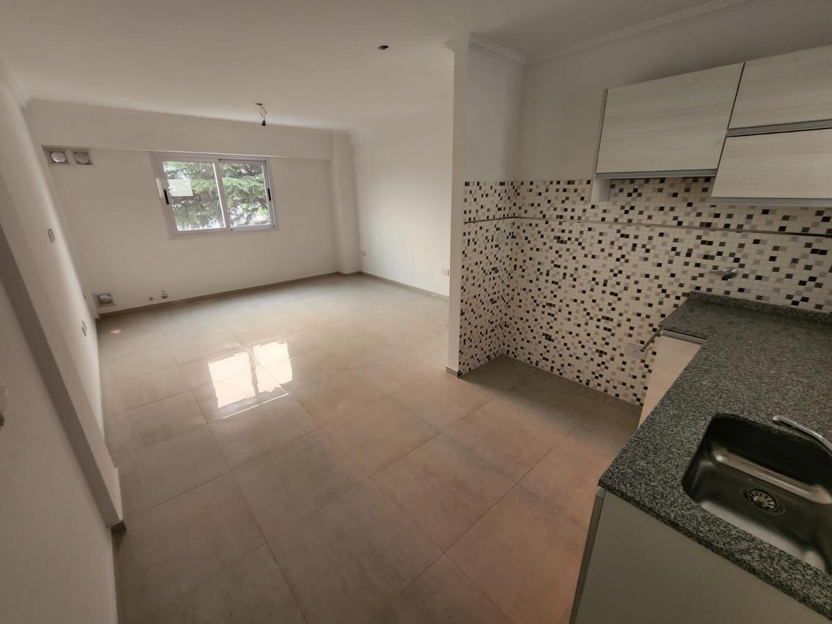 Dpto 2 Amb a Estrenar - Contra Frente 39 m² - S.Justo (Ctro)
