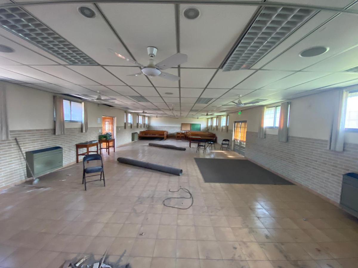 Edificio Comercial de 344 m² Cubiertos en Fracción de 3000 m² - Gregorio de Laferrere 1