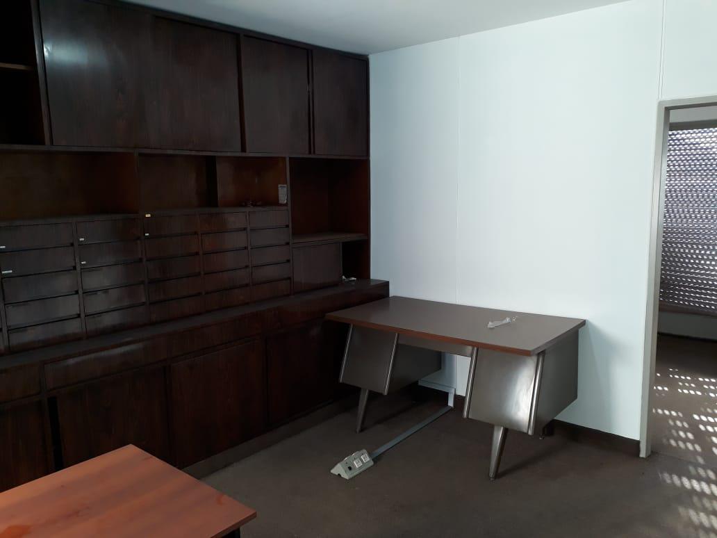 Foto de Oficina 36m2 cubiertos, recepción y 2 privados - ALQUILADA IDEAL, imagen 2