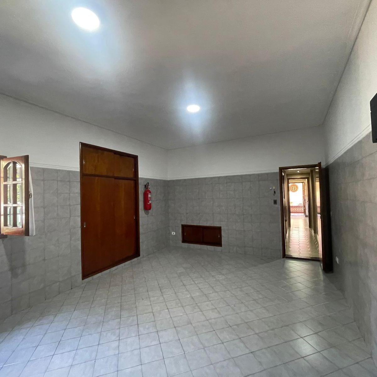 Casa 5 Amb. C/ Cochera 275 m² Edificados - Villa Luro 3