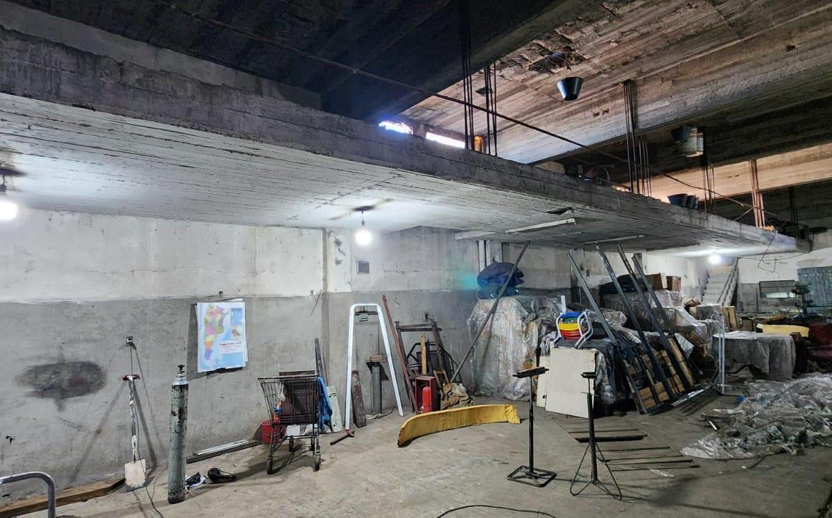 Galpón de Losa C/ Local Comercial 501 m² - Isidro Casanova 4