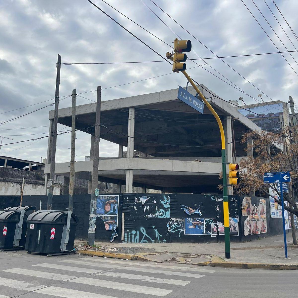 Local Comercial en Esquina S/ Av - a Estrenar 374 m² Cub. 2 Plantas - S. Justo (Ctro) 3