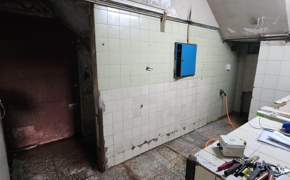 Local Comercial 300 m² en Esquina - San Justo 5