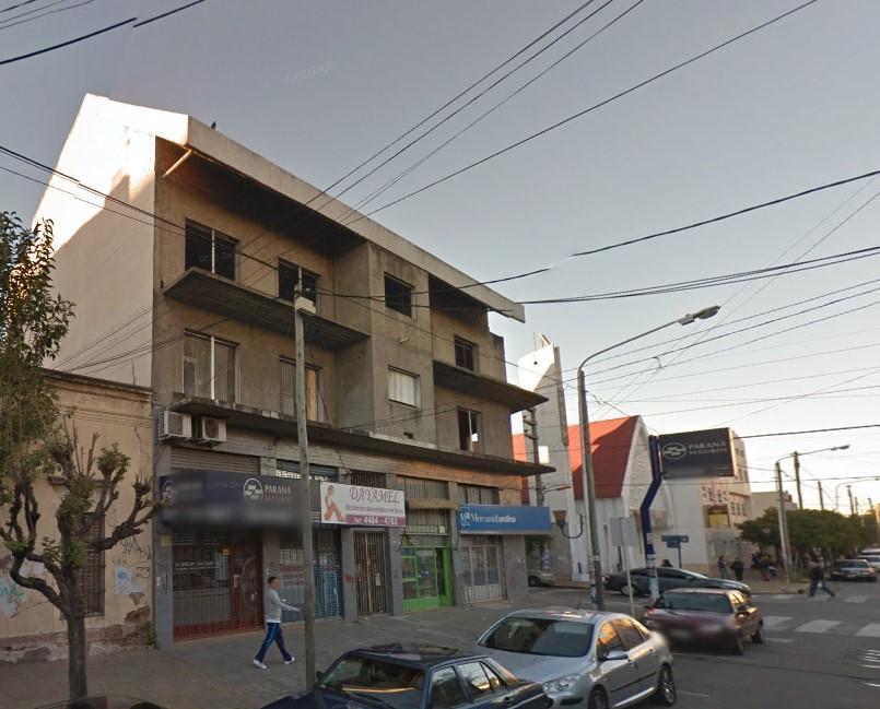 6 Locales Comerciales y 6 Dptos en Construcción 908 m² Edificados - S. Justo (Ctro) 5