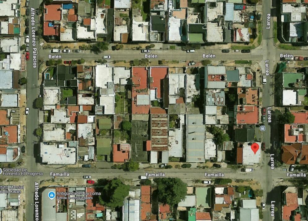 Galpón / Local de Losa en Esquina 180 m² Cub. S/ 196 m² de Lote - Lomas del Mirador 3