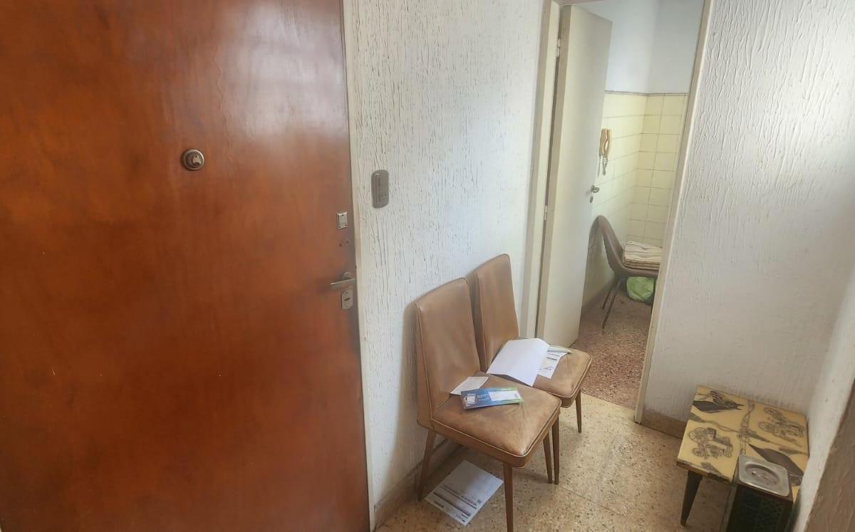 Foto de Dpto / oficina mono Ambiente 23 m² 2 Piso p/ escalera - APTO, imagen 3