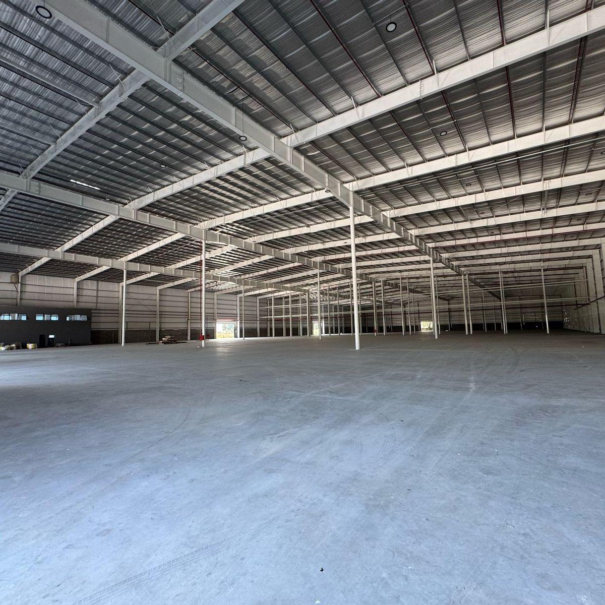 Galpon Industrial 13.000 m² S/ Fracción 18.700 m² - Polo Industrial Ezeiza - Carlos Spegazzini 4