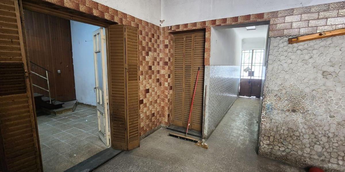 Casa 5 Amb a Refaccionar C/ Galpón 292 m² Edif. - Mataderos 5