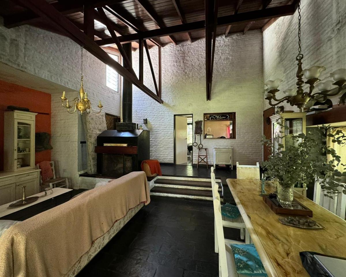 Campo / Fracción Comercial 12 Ha y 3650 m² Edif. (4 Casas y Galpones) S/ Rn 5 - Olivera 5