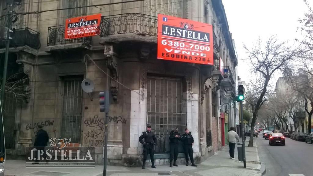 Foto de VENDE LOTE COMERCIAL en ESQUINA 270 m² - ALQUILADO - Constitución, imagen 2