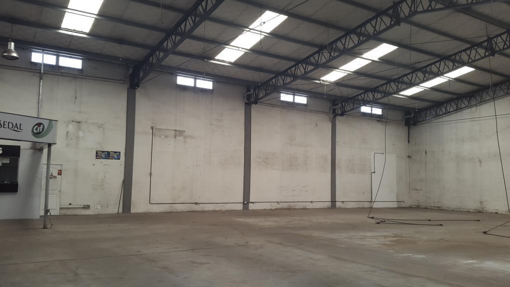 Galpón Comercial S/ Av 627 m² Cub. - Haedo 2