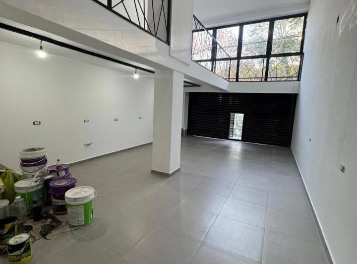 Local Comercial 125 m² refaccionado a nuevo, S/ peatonal y frente a la plaza - San Justo (Centro) 3