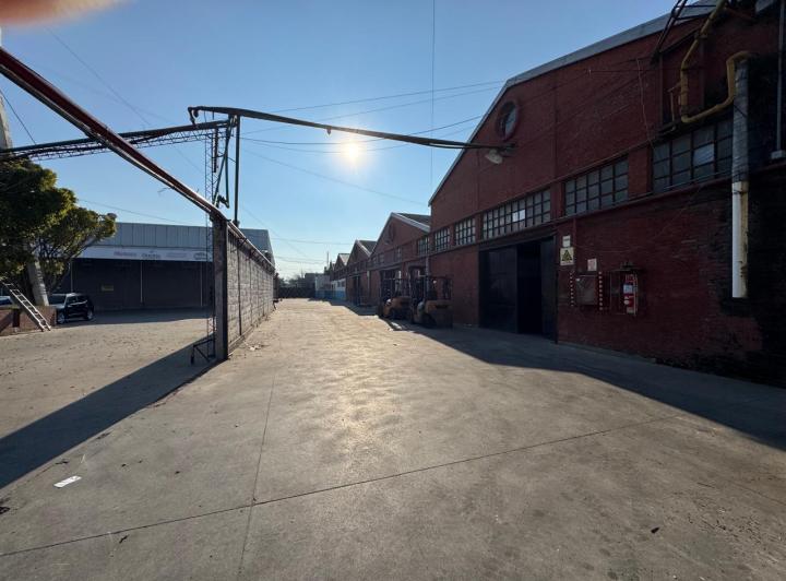 Nave de Oficinas 500 m² - Opción Nave Industrial 530 m² - Parque del Oeste -  San Justo 4