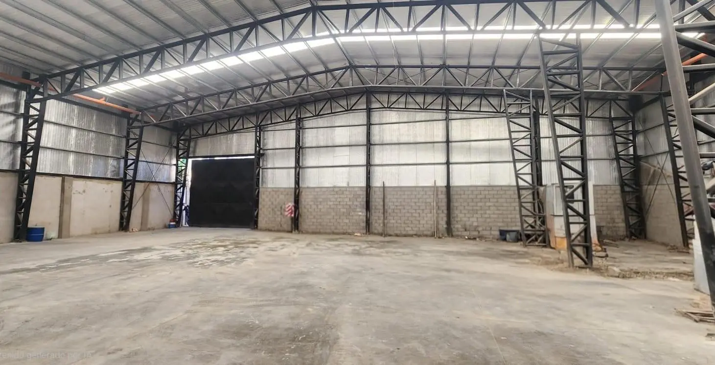 Galpón Comercial 1117 m² a estrenar c/ Local, Oficinas, Baños y Vestuarios - Moron 5