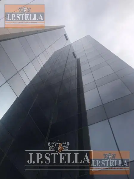 Oficina 35 m2 - Cochera Opcional - TORRE FRANCISCO H. - S.Justo (Ctro) 1