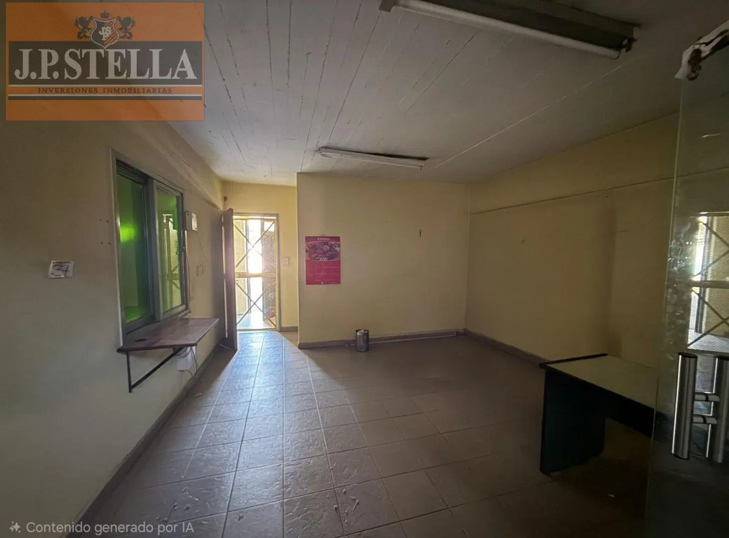 Galpón Industrial de Losa 356 m² c/ Oficina y baño - Tablada 5