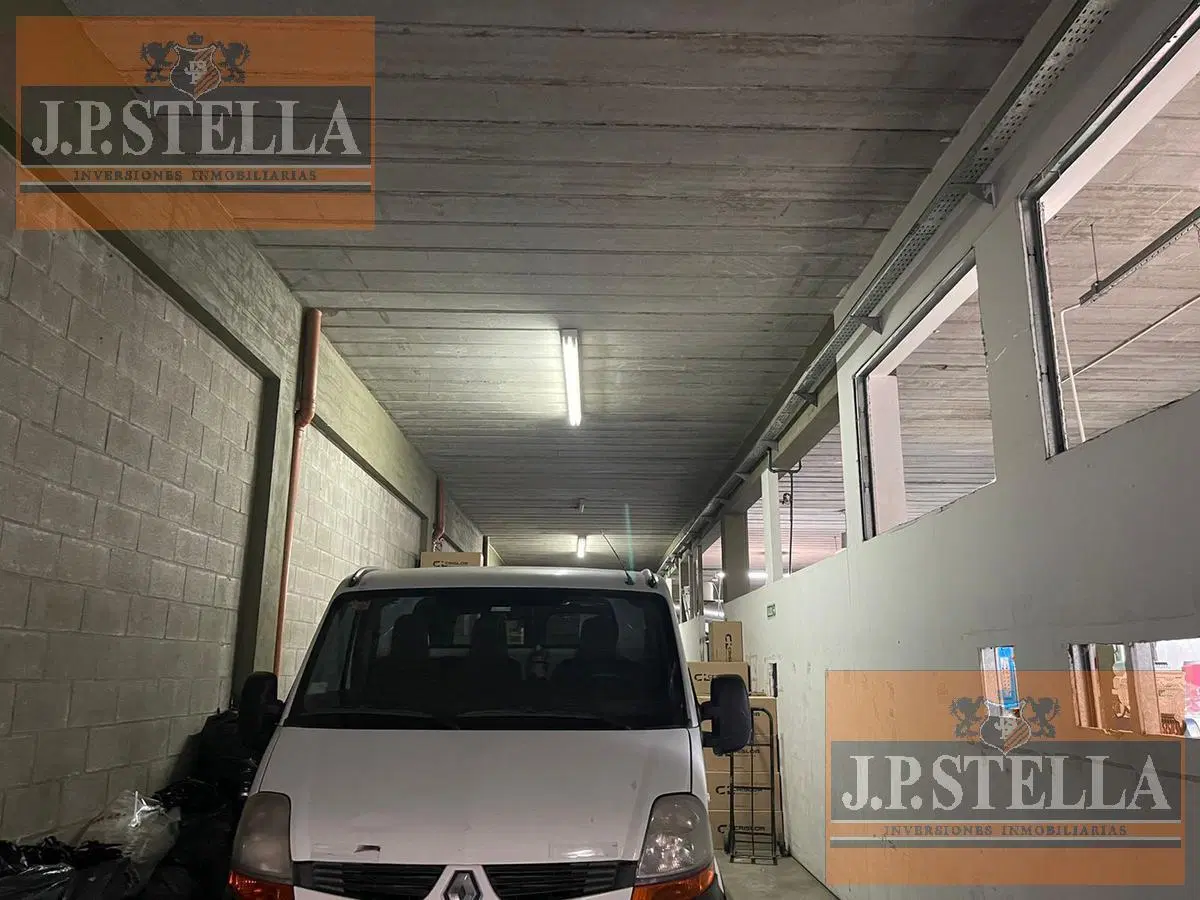 Galpón Industrial 2 Plantas 1.100 m² c/ Oficinas y Vestuarios - San Justo 4