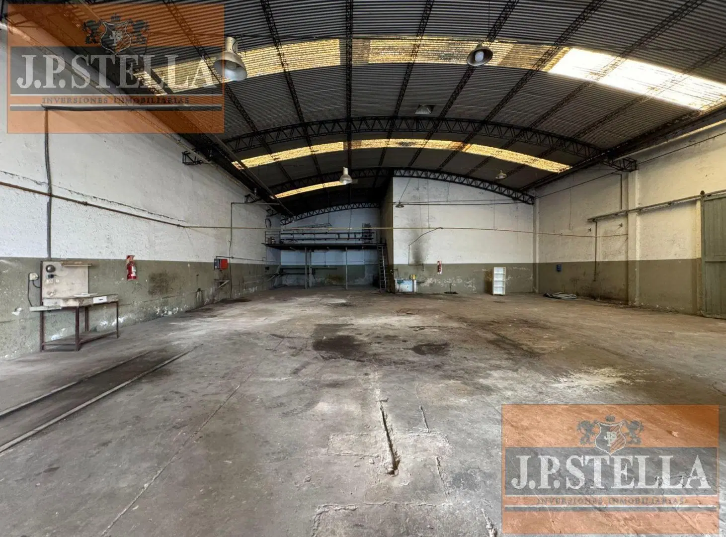 Galpón Industrial 550 m² C/ Oficina - Baños y Vestuario - San Justo 4