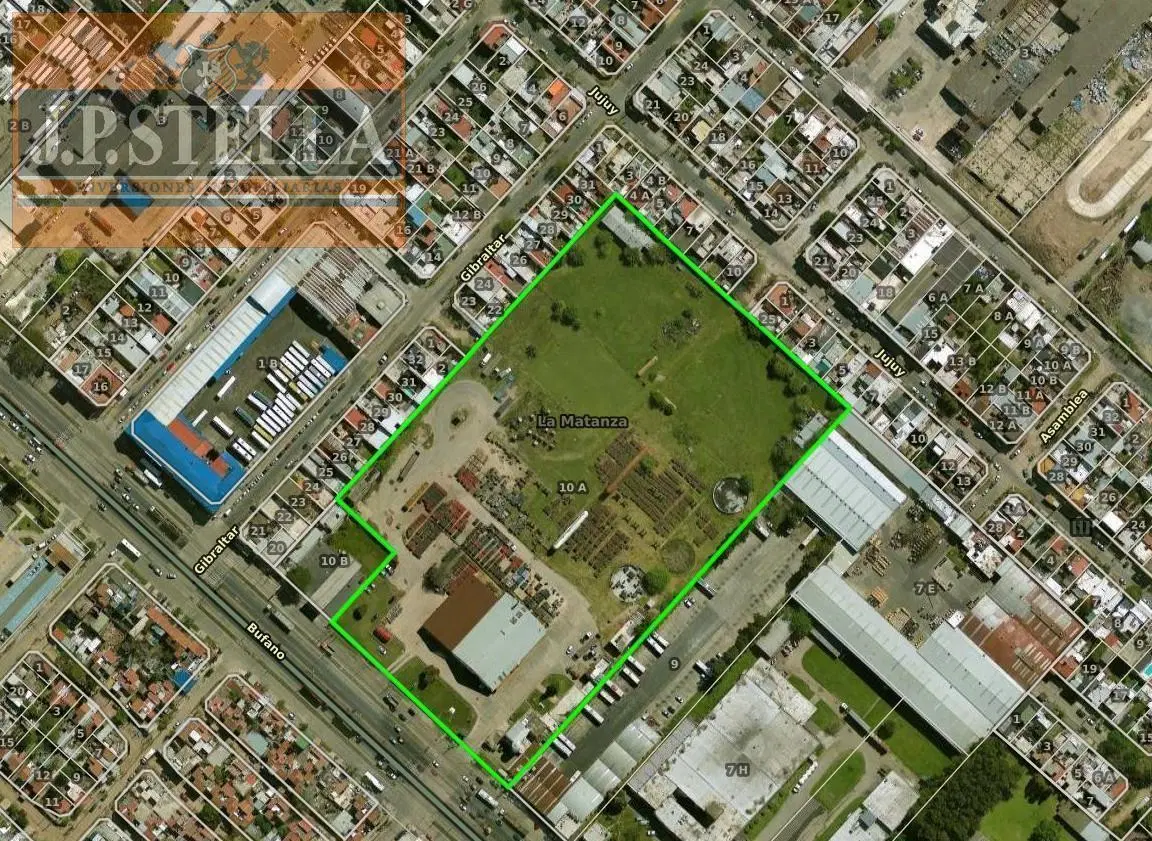 Fracción Industrial 37.000 m² con 3.439 m² de Mejoras - 110 m de frente s/ avenida - Tablada 3