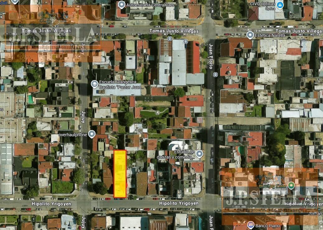 Edificio Comercial en PH en Block - Local al Frente y 10 Dptos de 2 Amb. (355 m²) - S.Justo (Ctro)
