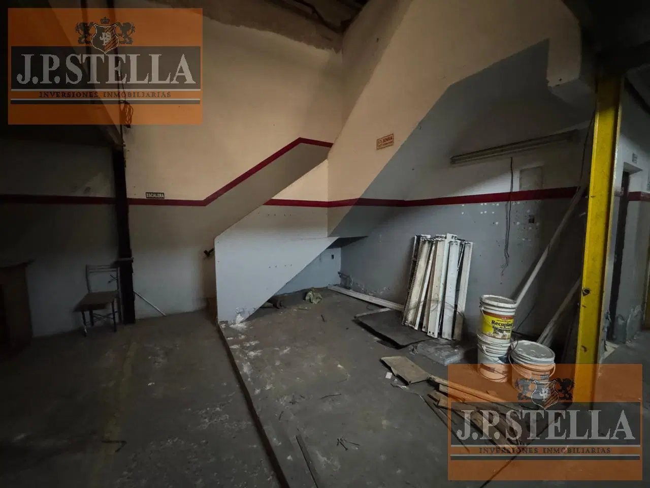 Galpón Industrial 879 m² - Oficinas - Baños y Vestuarios - Puente Grúa 2.000 Kilos - San Justo 5