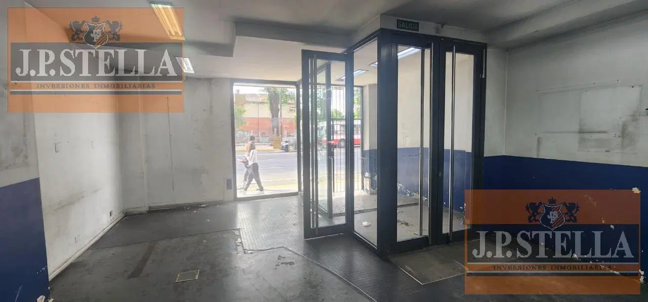 Local Comercial 194 m² - Liniers 3