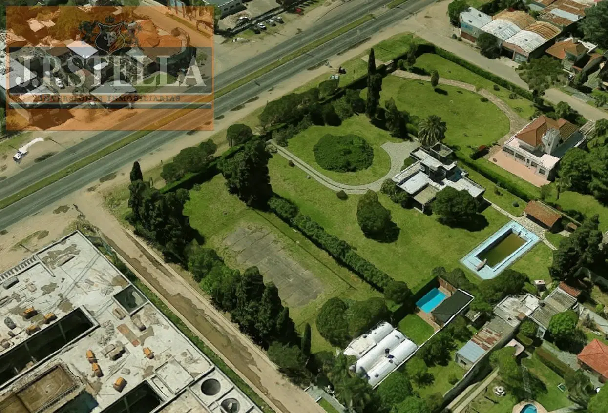 Fracción 1170 m² - 30 m de Frente - Villa Luzuriaga 2
