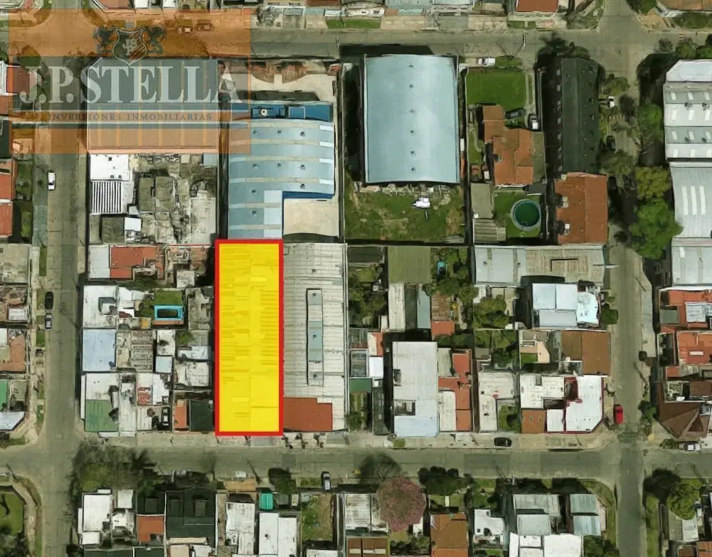 Galpón Industrial 624 m² Oficina - Vestuario - Baño - Lomas Del Mirador 2