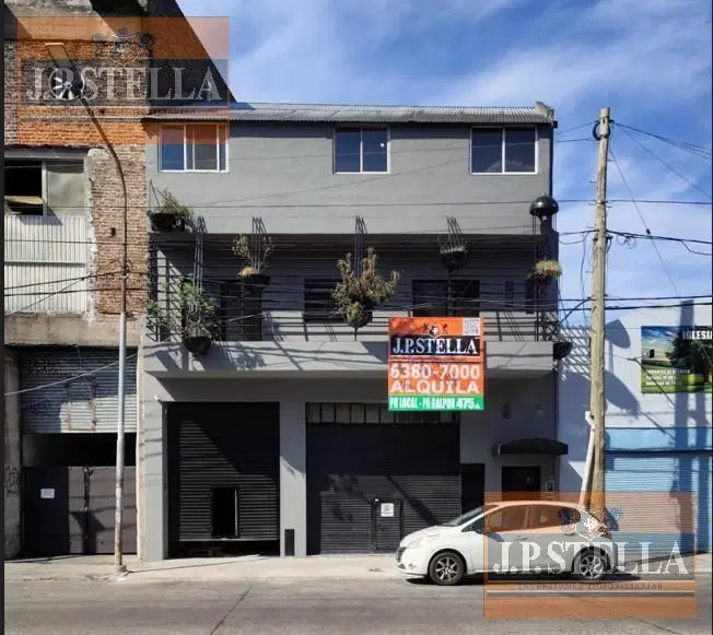 Deposito en 1º y 2º Piso 400 m² c/ entrada por Avenida - Lomas Del Mirador 2