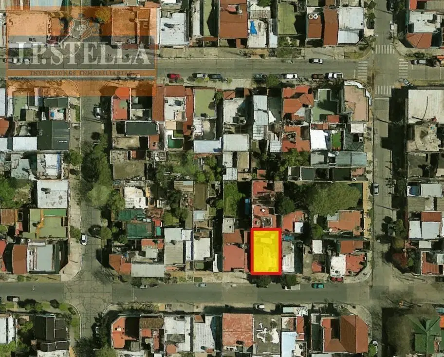 PH al frente de 3 amb. con Garage y patio. 92 m² Edificados y lote 120 m² - San Justo 4