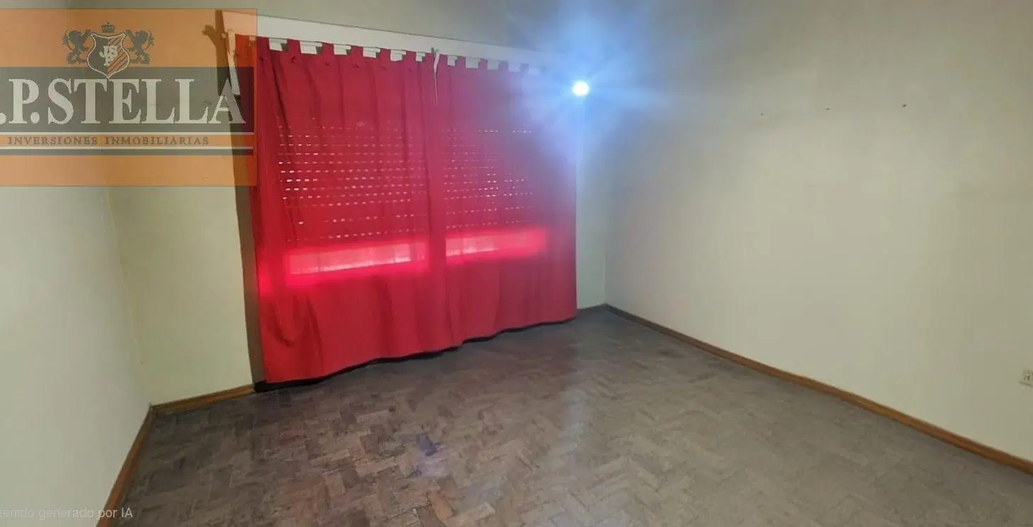 PH al frente de 3 amb. con Garage y patio. 92 m² Edificados y lote 120 m² - San Justo 8