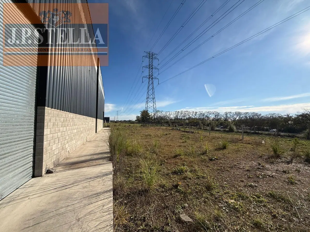 2 Naves Industriales 1860 m² en Fracción de 4.700 m² - Polo 24 Parque Industrial - Francisco Alvarez 8