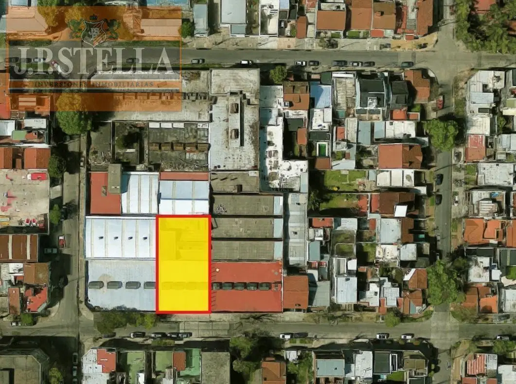 Galpón de Losa y Chapas - Refaccionado a Nuevo - 720 m² Edificados - Ramos Mejia 2