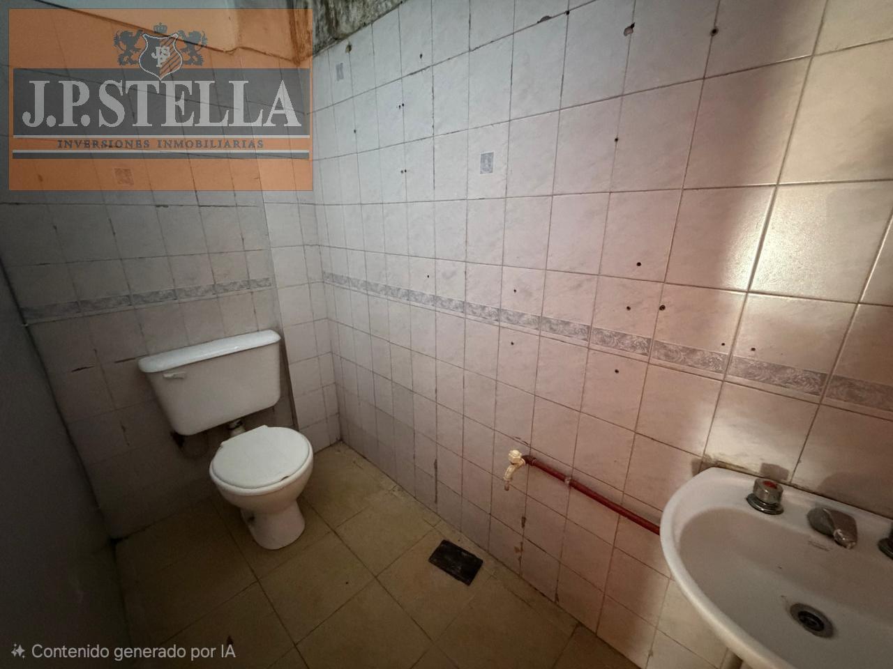 Foto de Local 30 m² con Baño - Casanova, imagen 4