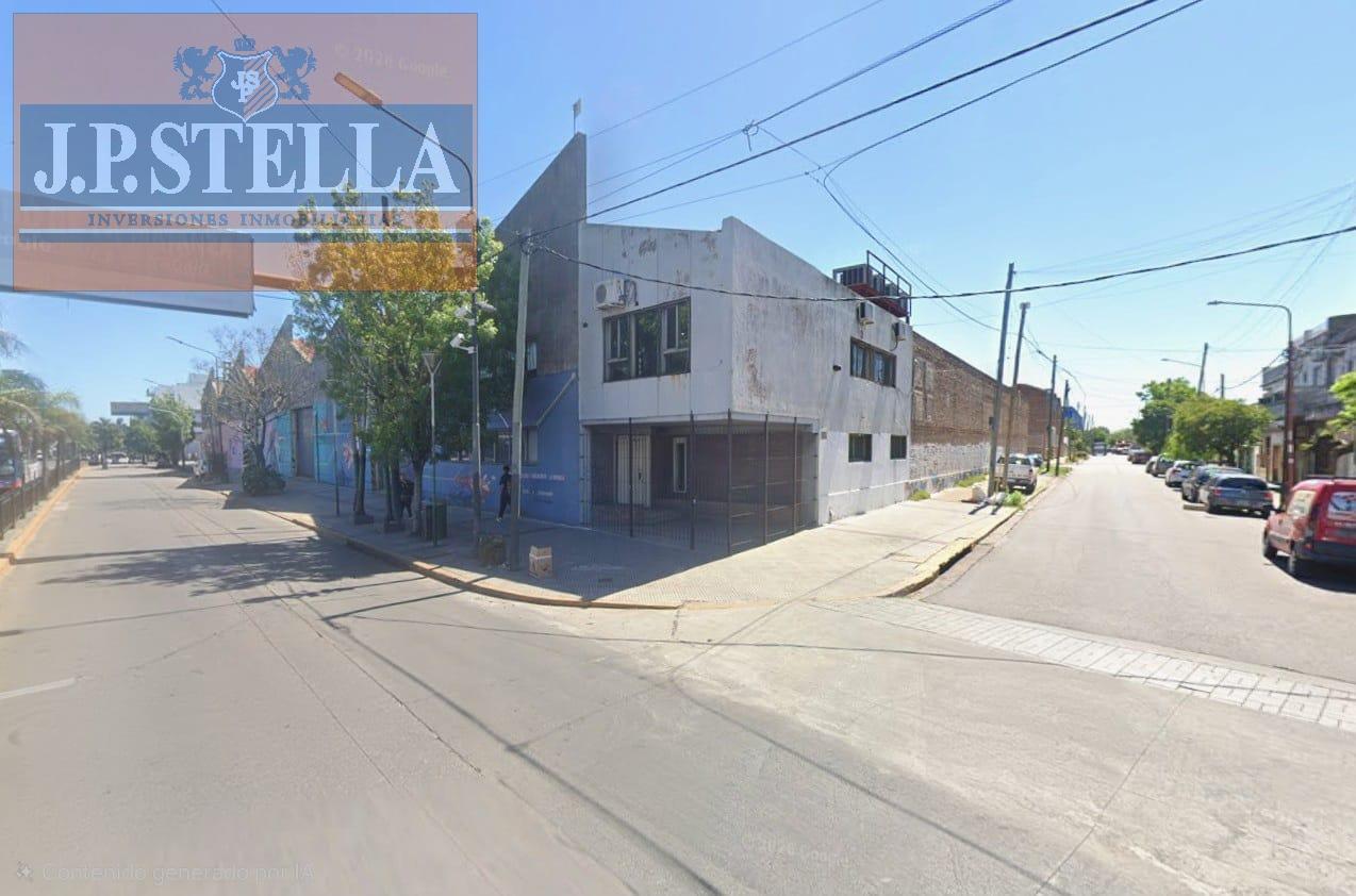 Foto de Galpón Comercial 5.394 m² con frente s/ Avenida y salida a 3 calles, imagen 4