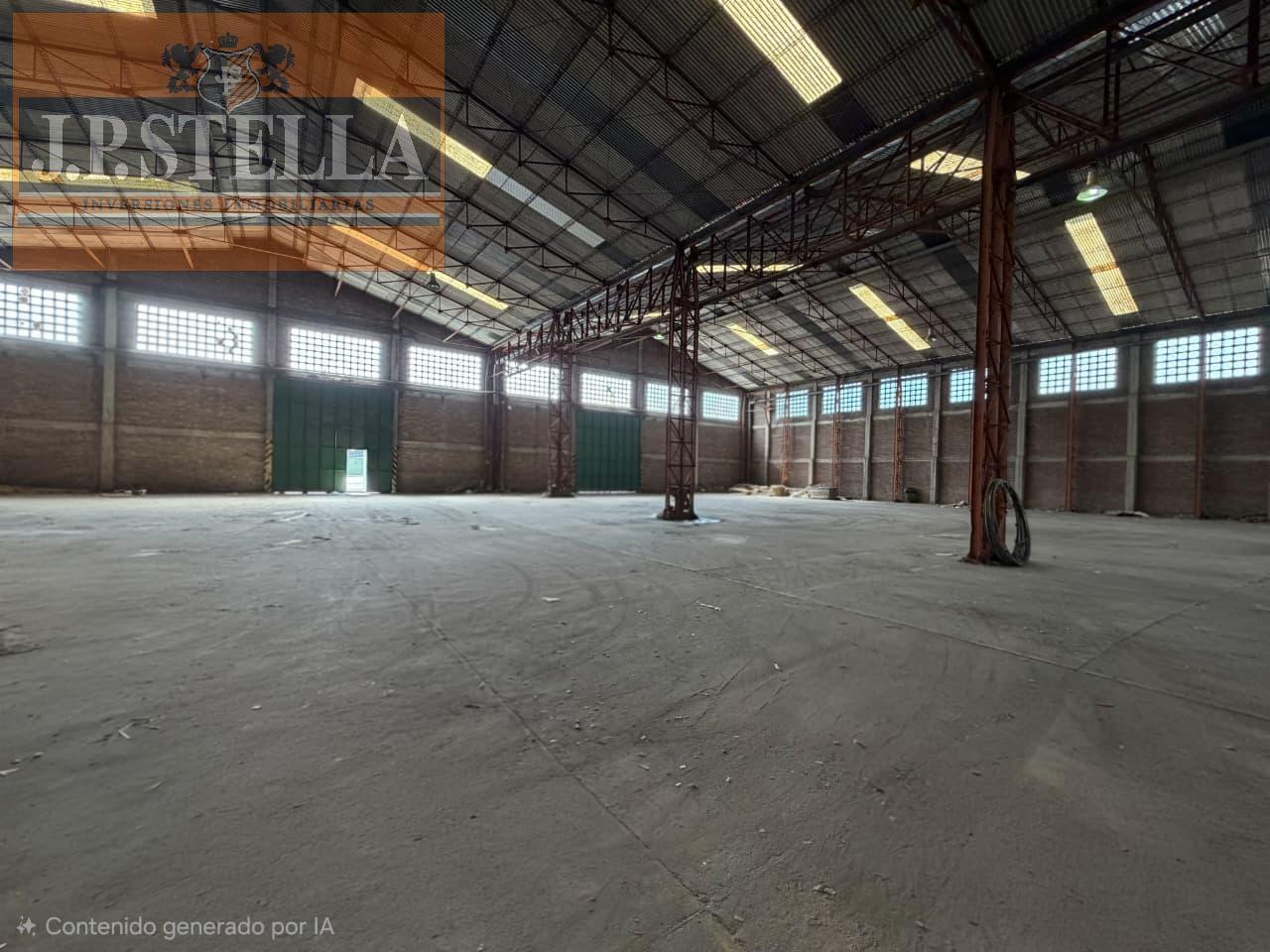 Foto de Galpón Industrial 1519 m² s/ Lote 2024 m² en esquina - Bosques, imagen 5