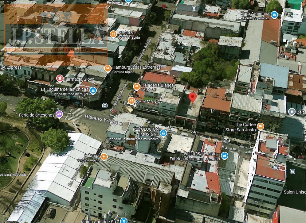 Foto de Local Comercial 611 m² en 3 plantas - a metros Peatonal Arieta, imagen 3