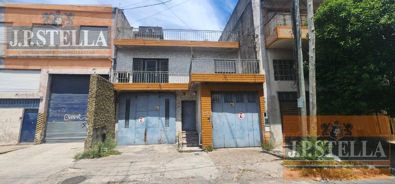Foto de Galpón 800 m² en 2 plantas - Lomas Del Mirador, imagen 1