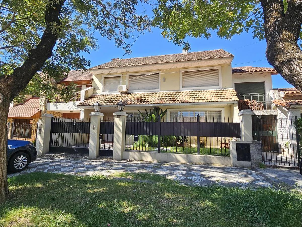 Casa en Monte Grande