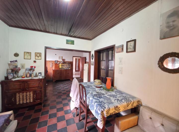 Foto de CASA EN VENTA EN LUIS GUILLON- DOBLE TERRENO, imagen 3