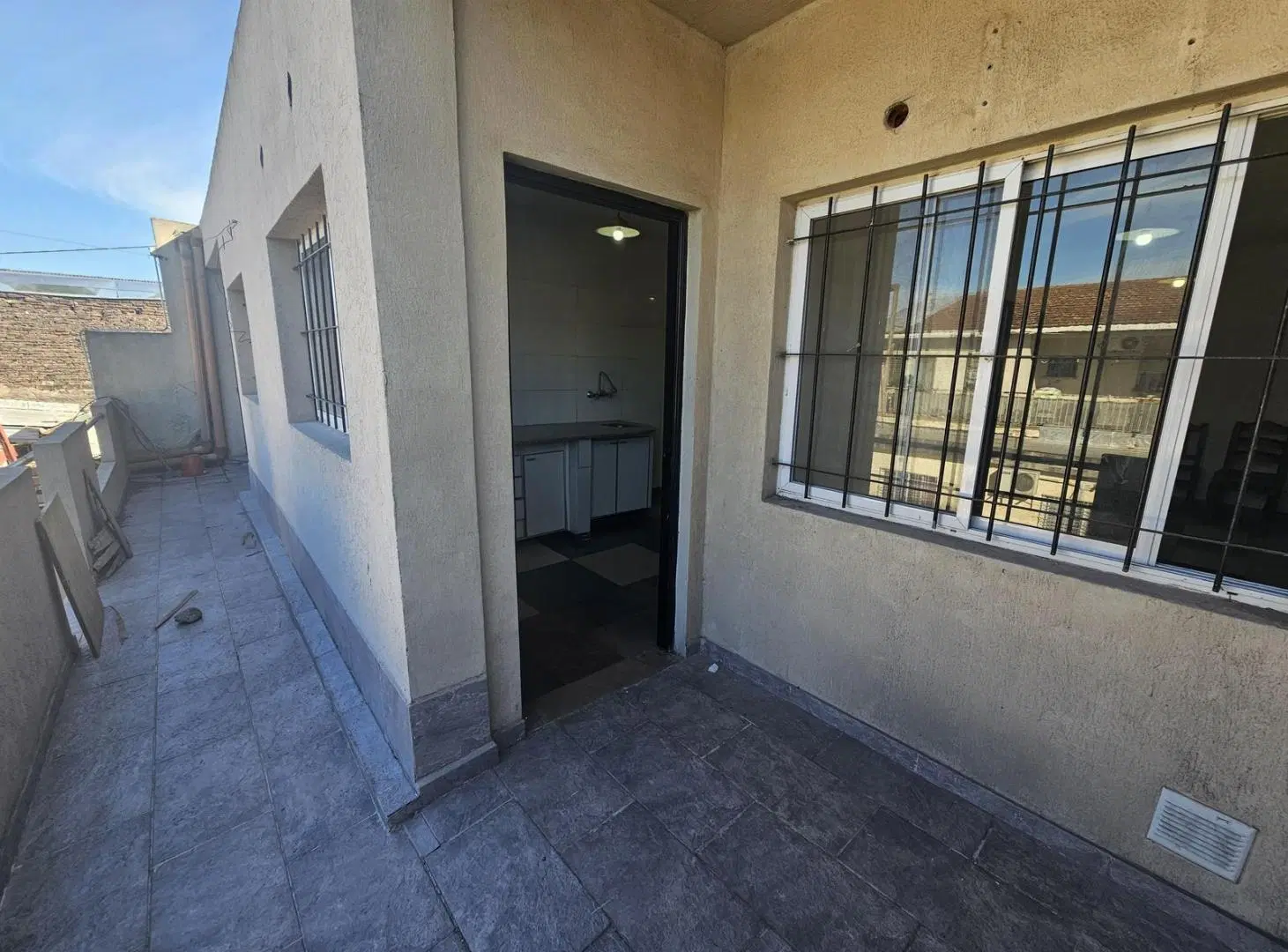 Departamento en  Llavallol 5
