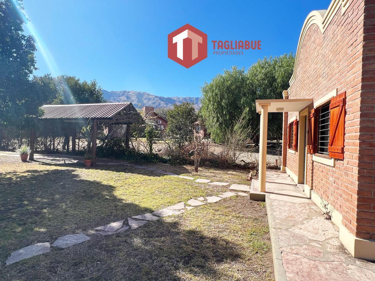 Complejo Turistico en Los Estribos 1