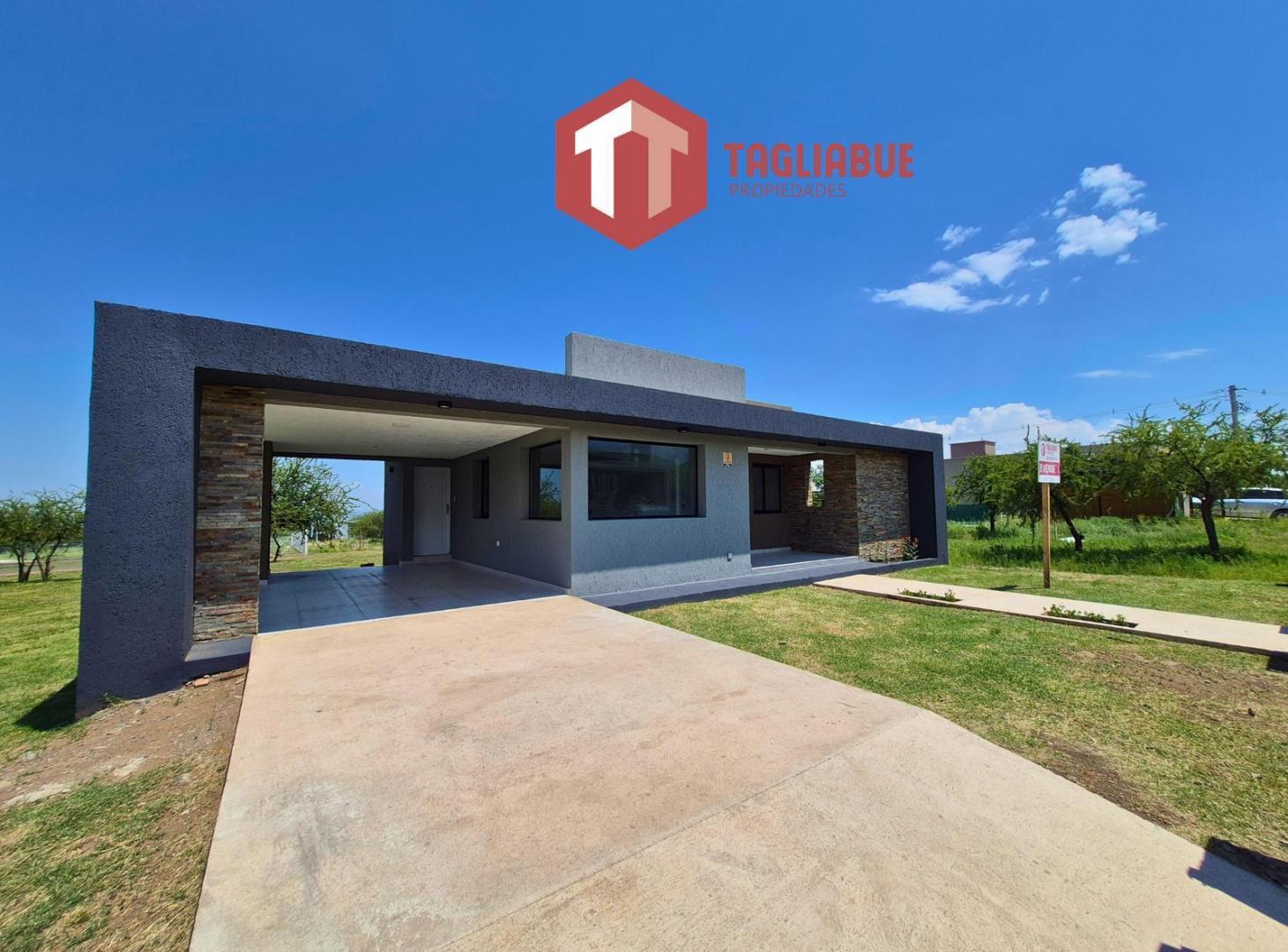 Casa en  La Arbolada - Pre-Venta a Estrenar