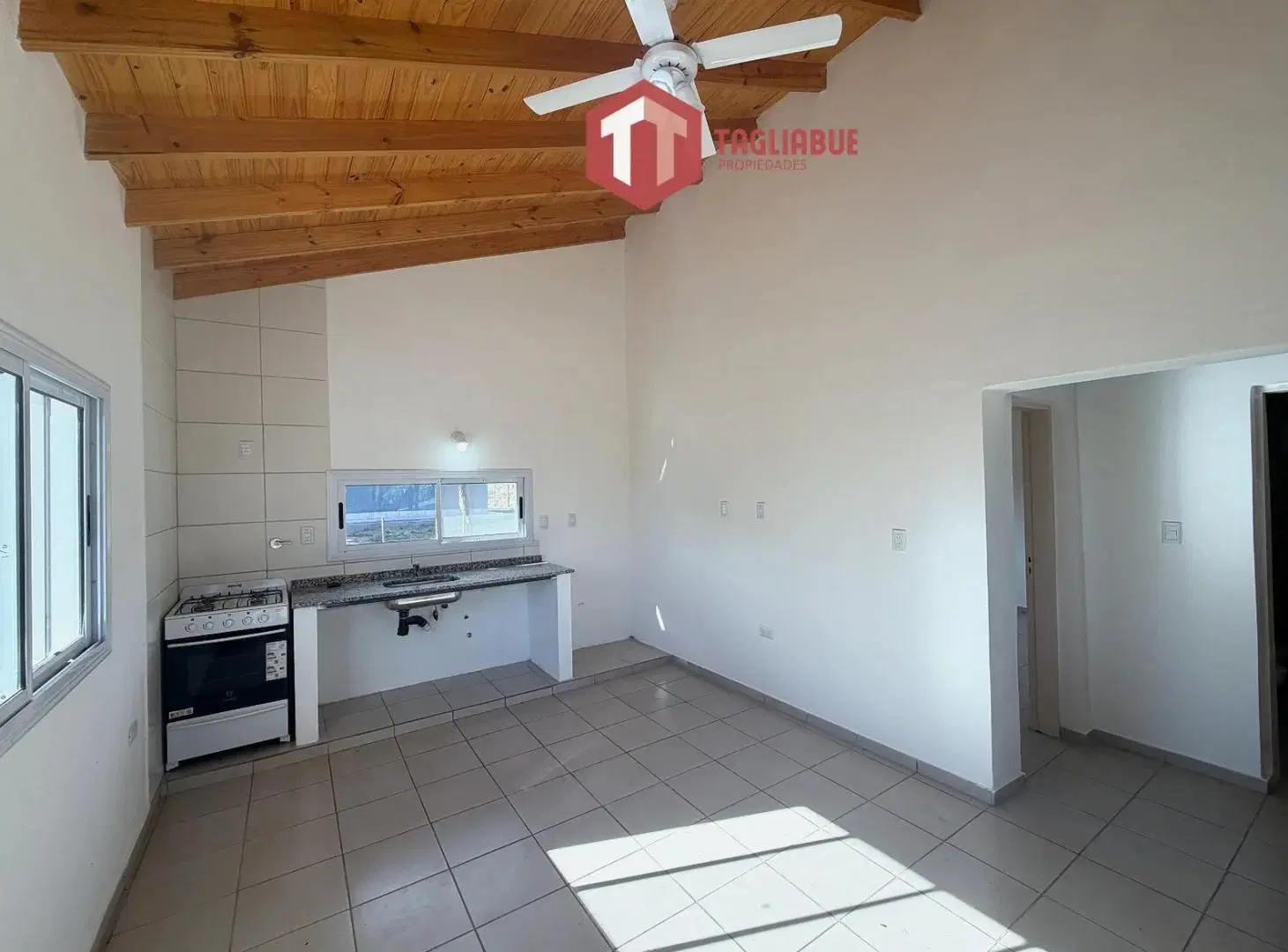 Casas en venta en Carpintería Merlo | Complejo imperdible 3